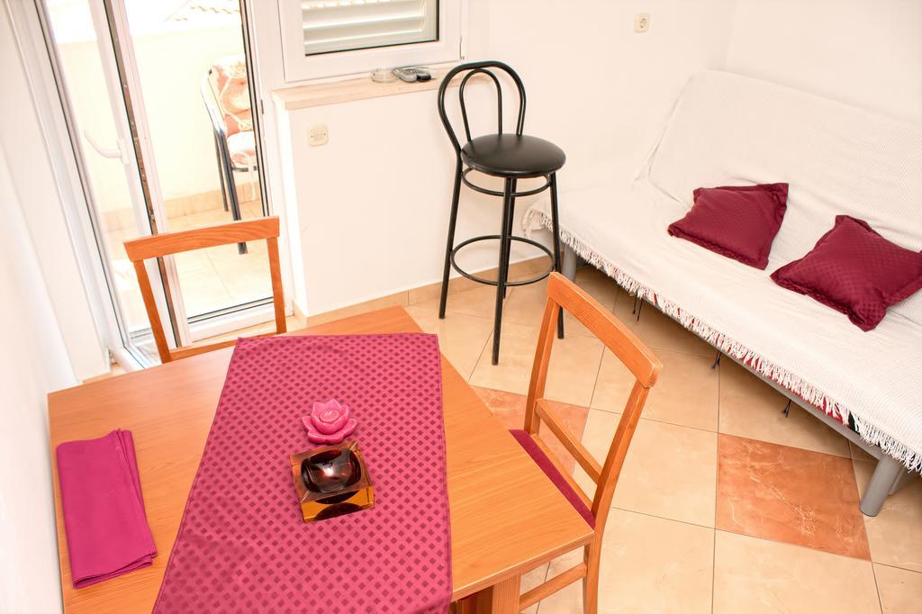 Apartments Dani Makarska Camera foto